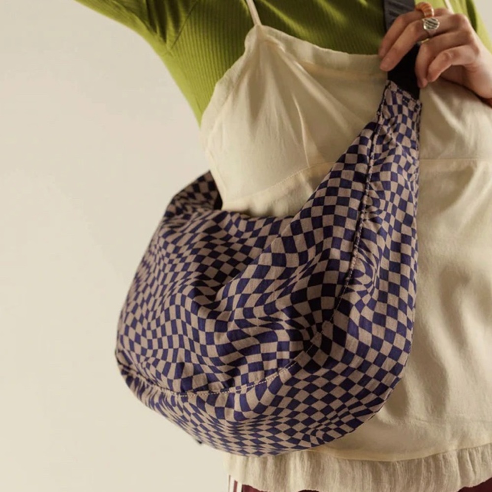 Baggu Medium Crescent Nylon Bag. Brand New With Tags.